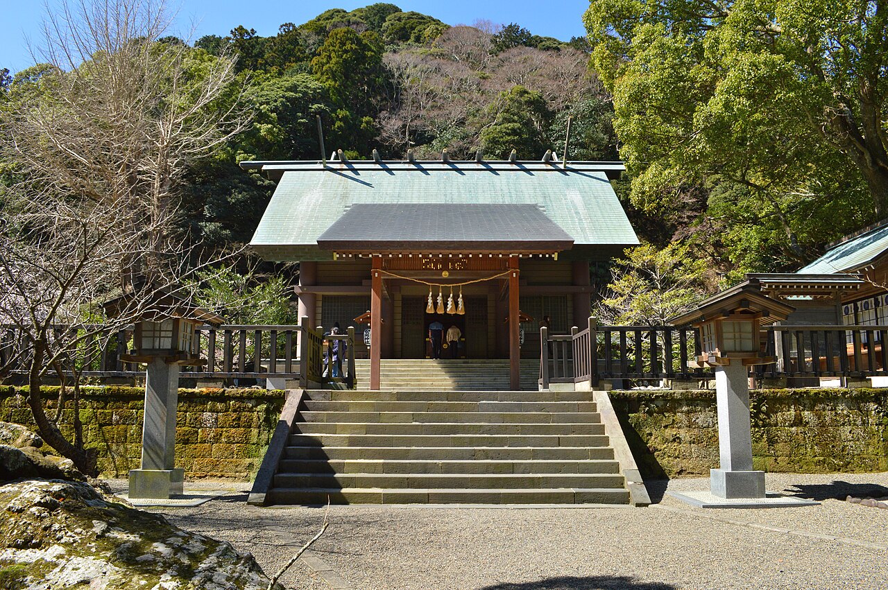 安房神社の写真