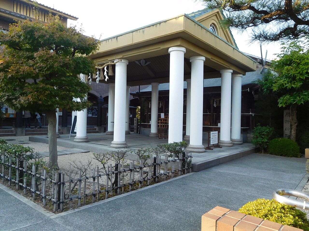 飛行神社の写真