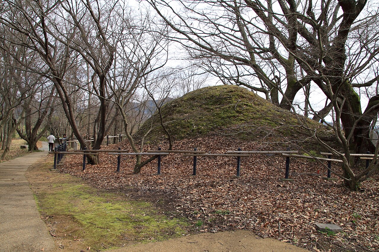 中尾山古墳の写真