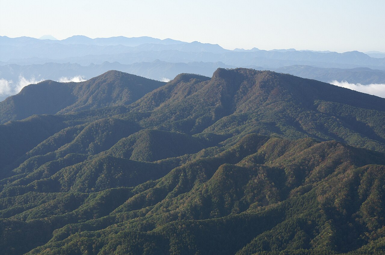 鼻曲山の写真