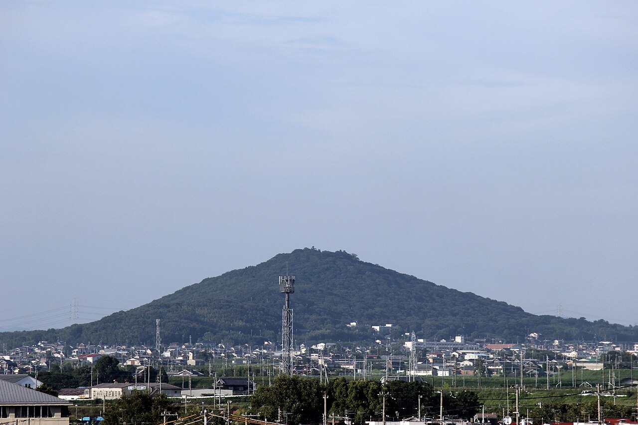 雌岡山の写真