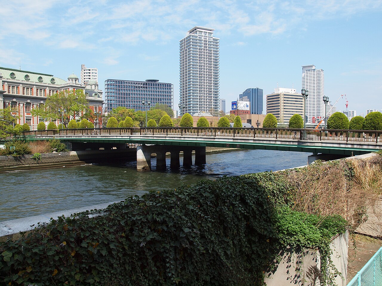 栴檀木橋の写真
