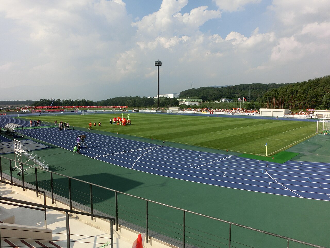 佐久総合運動公園陸上競技場の写真