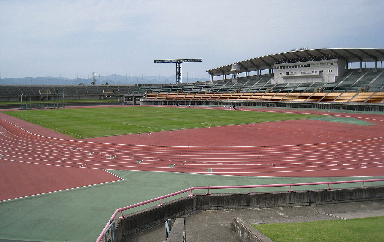 富山県総合運動公園陸上競技場の写真