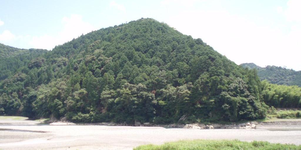 備崎経塚の写真